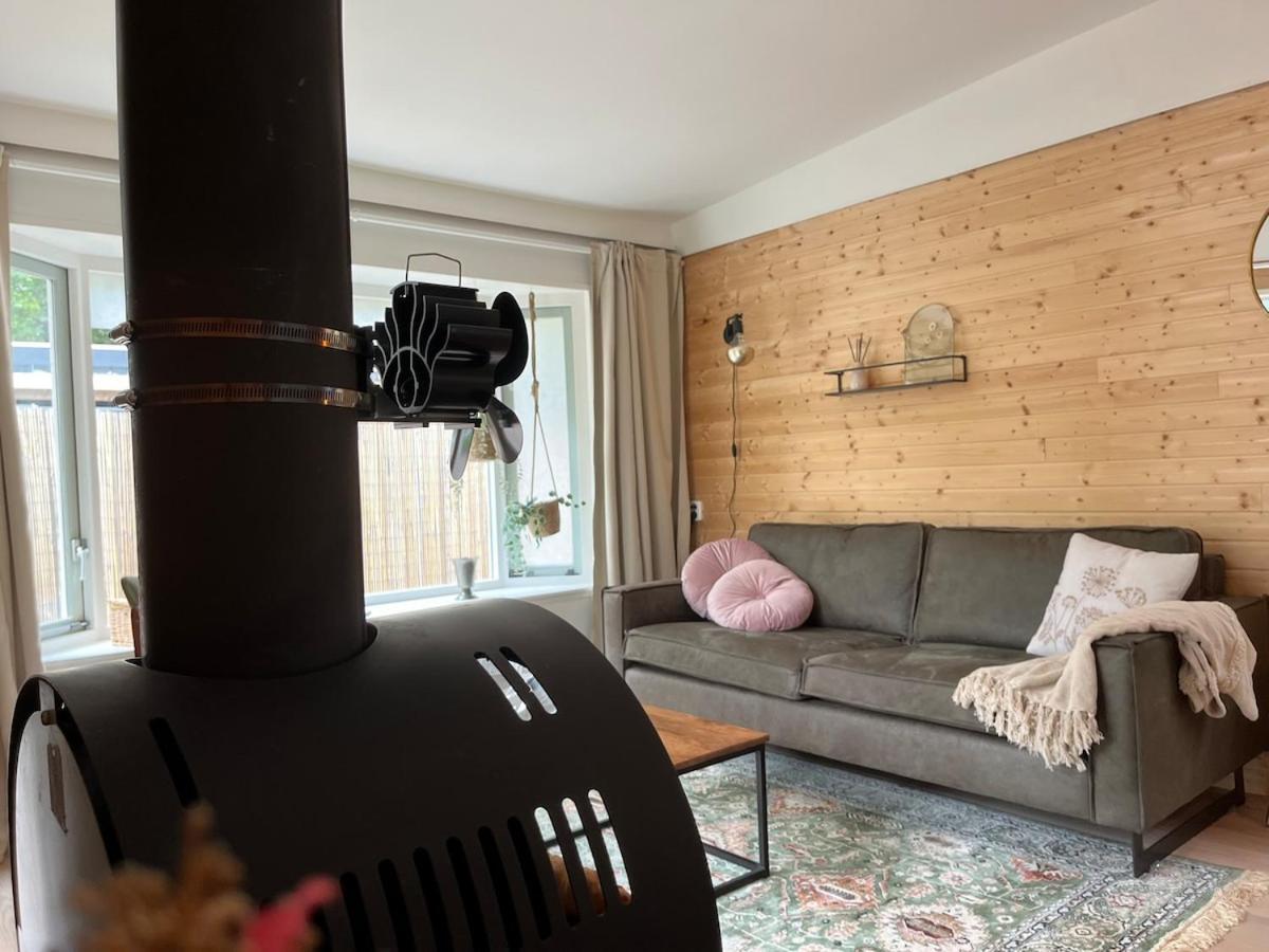 Casa vacanze Cozy Wooden De Veluwe With Private Hot Tub *