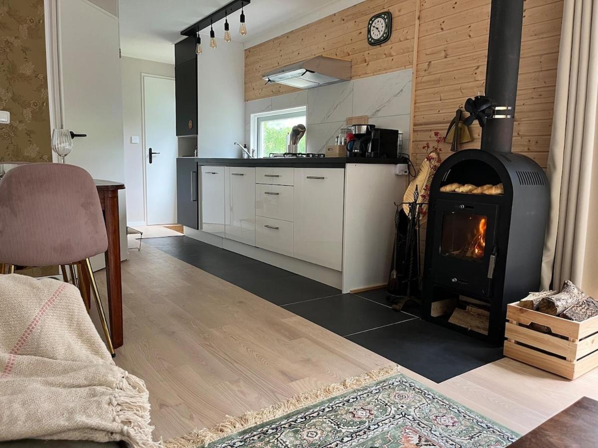 Cozy Wooden De Veluwe With Private Hot Tub Casa vacanze Putten